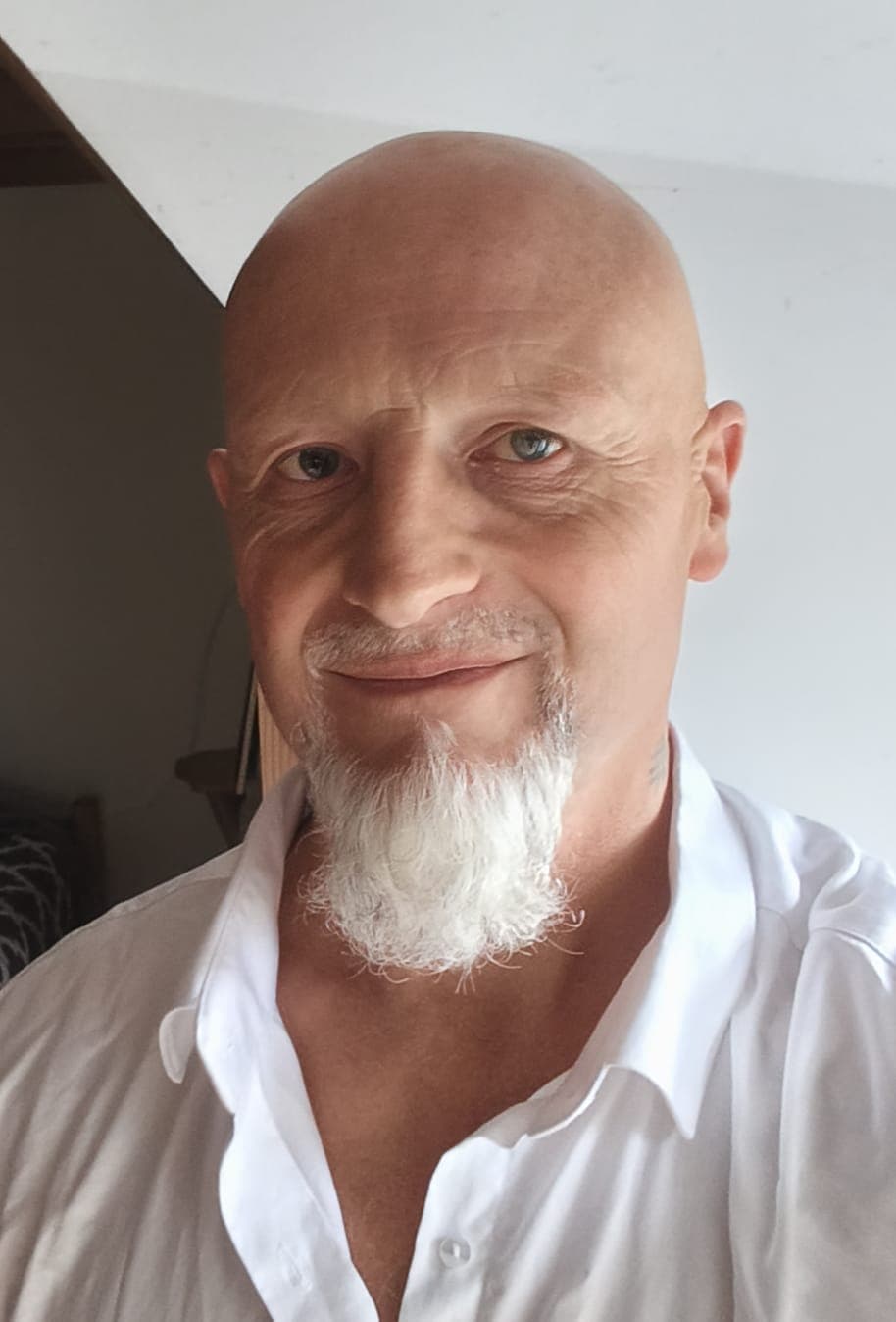 Yvon - Membre populaire sur Sakaiza, France